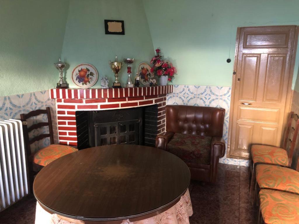 La Chimenea De La Tia Engracia Villa Ruidera Buitenkant foto